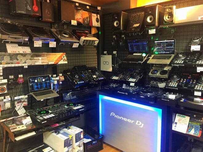 DJ売り場