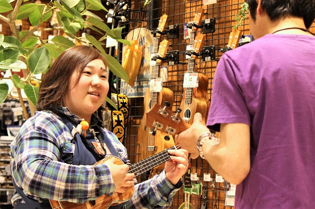 誰でも弾ける！楽しい！ウクレレセミナー実施中　島村楽器ららぽーと湘南平塚店