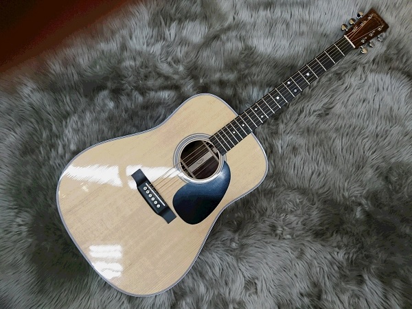 Martin　D28　D-28