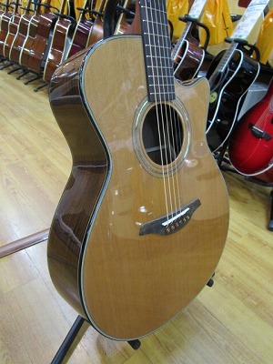 FURCH ギター