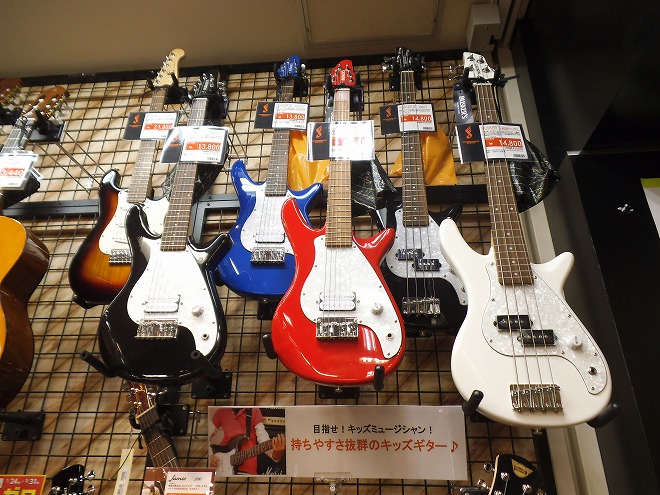 キッズギター キッズベース 新コーナーのご紹介 イオンモール秋田店 店舗情報 島村楽器