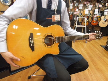 島村楽器オリジナルのボディ！K.YairiのSMR-1C展示中！｜島村楽器 