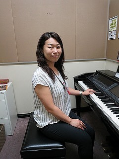 津田沼ピアノインストラクター田場川