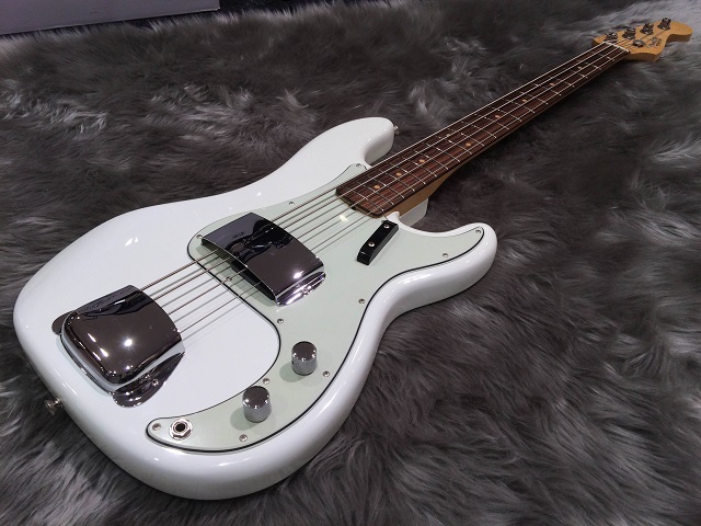 Fender  AM VIN 63 PB