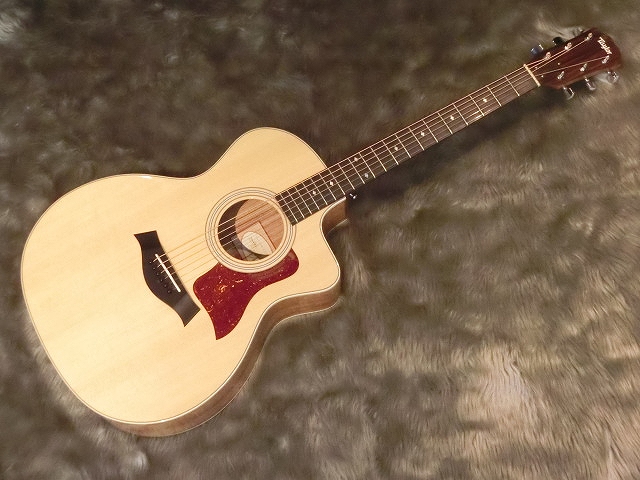 Taylor 214ce-Koa DLX ES2