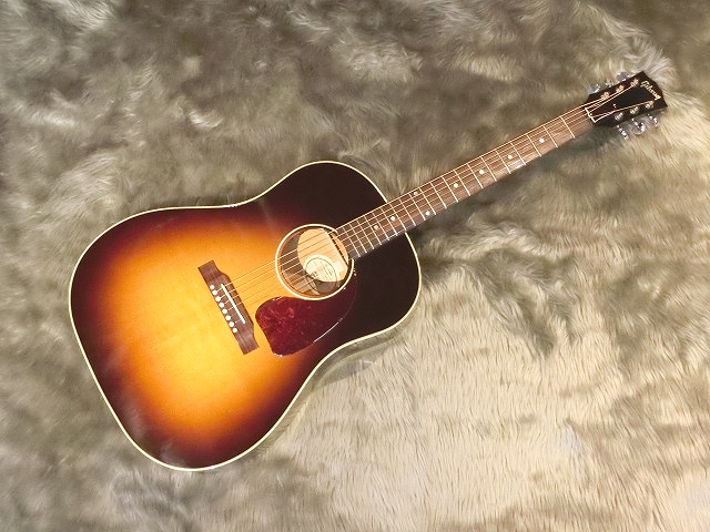 Gibson J-45 STD