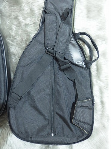 IGB2621twinback①