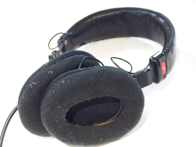 SONY　MDR-7506（花井私物）