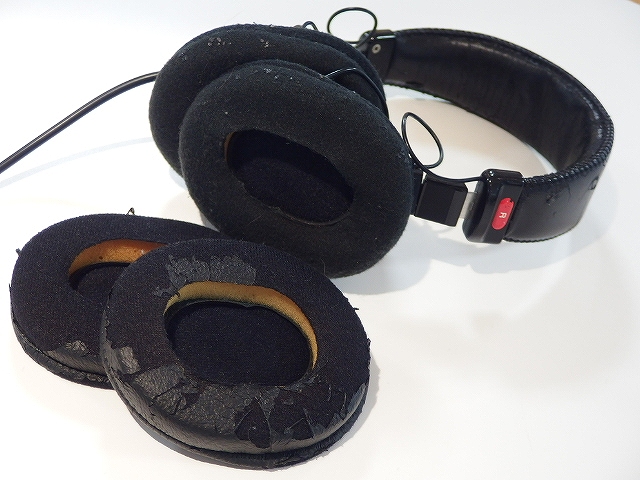 SONY　MDR-7506（花井私物）