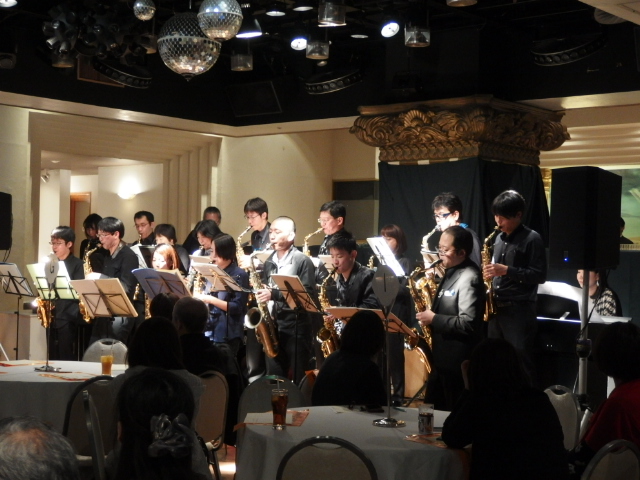 第2部BIGBANDで開演！