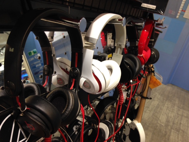 クリスマスプレゼントにも最適 名古屋でbeats By Dr Dreヘッドフォンを探すなら当店へ 専用コーナー展開中 名古屋パルコ店 店舗情報 島村楽器