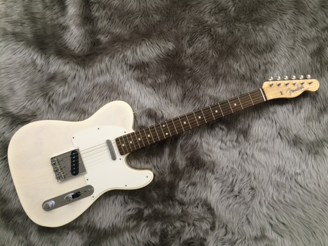 島村　鈴鹿　Fender　tele