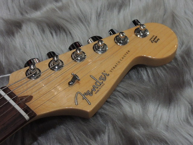 Fender　AMSTDST UG/R CAR03