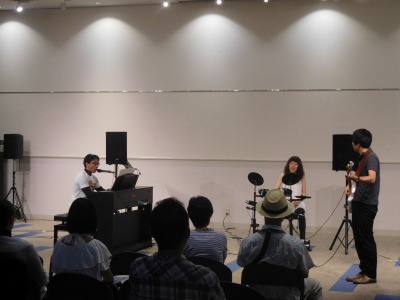 ピアノ3