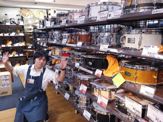 スネア売り場