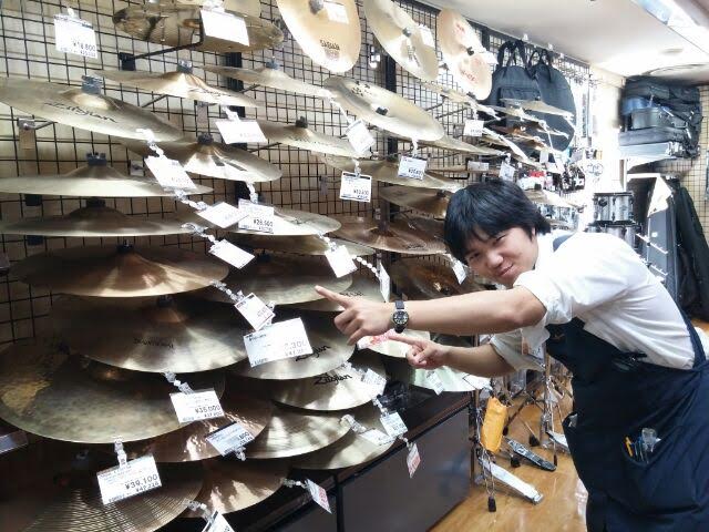 シンバル売り場