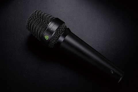 940
