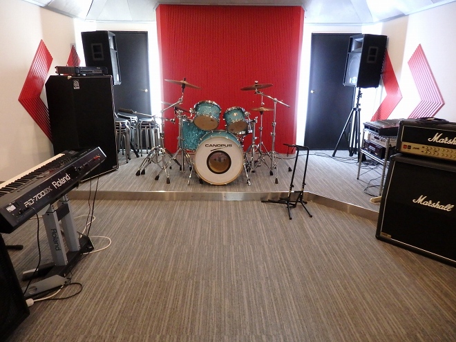 https://www.shimamura.co.jp/cms/media/76/20170220-a1studio-s.jpg