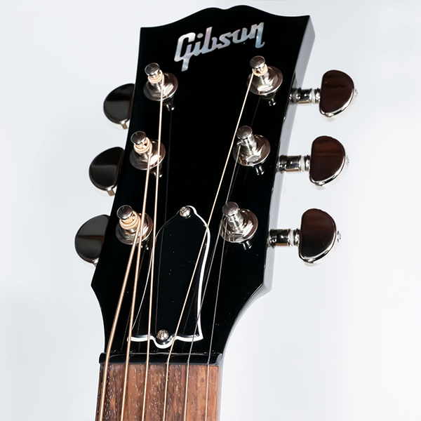 Gibson J-45 STD Red Spruce HB