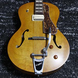 Godin 5th Avenue Jumbo P-Rail (Harvest Gold)