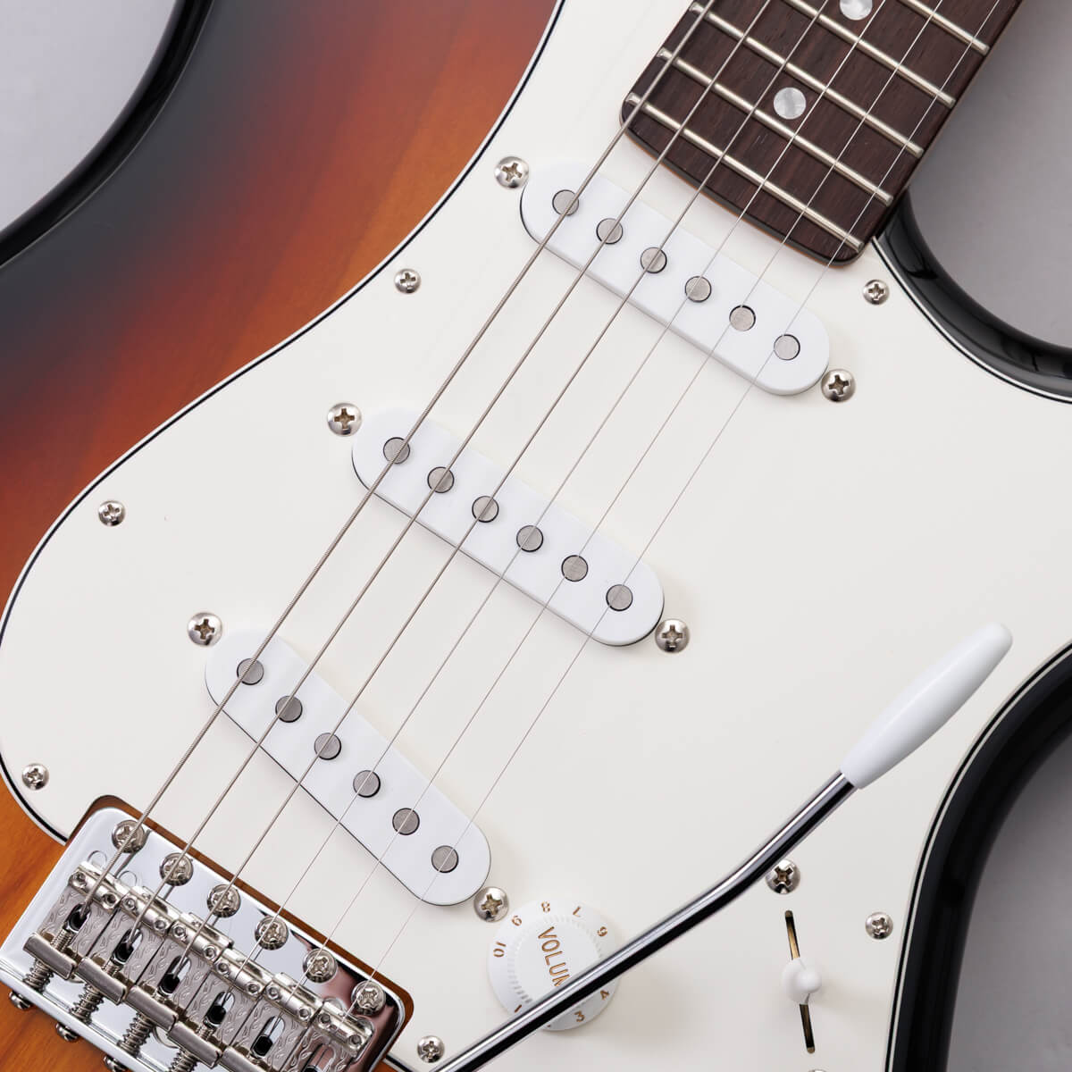 ギタリズムページ Amazon.co.jp: GUITARHYTHM Vlll(通常盤）: ミュージック