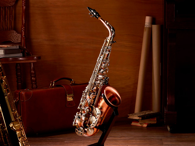 LC SAXOPHONE（エルシーサクソフォン）