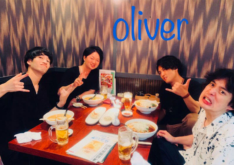 oliver アーティスト画像