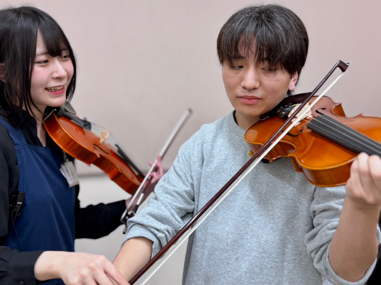 弦楽器ビギナーズクラブの様子