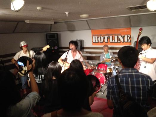 Hotline13 8月18日 最終予選ライブ 島村楽器 Fkd宇都宮店 シマブロ Hotline13 8月18日 最終予選ライブ 島村楽器 Fkd宇都宮店 シマブロ