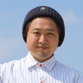 【エレキギター・アコースティックギター・キッズギター・ウクレレ】火・水曜日　春名聖貴（はるな　そんぎ）