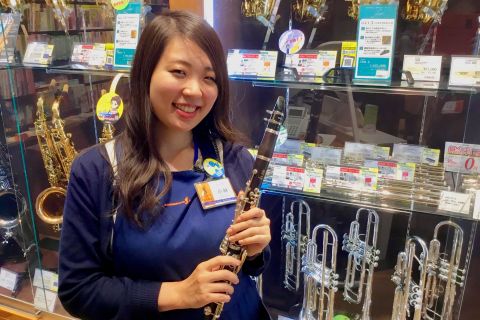 スタッフ写真 管楽器・ピアノ・あべのブラス 小林