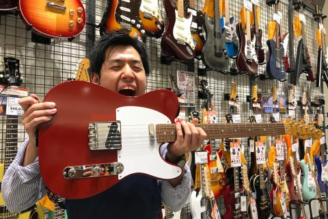 スタッフ写真 エレキギター・アコースティックギター・エレキベース 田中