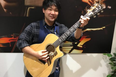 スタッフ写真 アコースティックギター・弦 井出上
