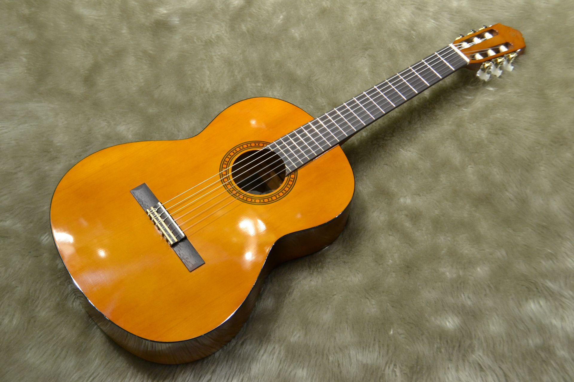 【ミニアコースティックギター】お手軽なものから本格モデルまで、沢山取り揃えております！ - 名古屋mozoオーパ店 店舗情報-島村楽器