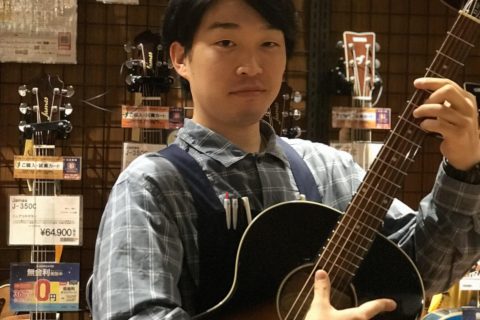 スタッフ写真 山本