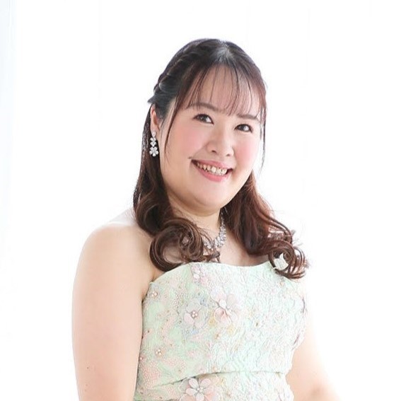 ピアノインストラクター矢野仁美（やのひとみ）