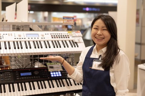 スタッフ写真 牧野