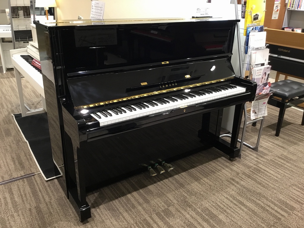 *YAMAHA中古ピアノ　U1A |*メーカー|YAMAHA| |*品番|U1A（中古）| |*販売価格（税込）|[!￥429,000!]| |*年式|1985年製| |*サイズ|高さ121cm×幅150cm×奥行き61cm| |*重さ|218kg| |*カラー|黒艶塗装| スタンダードモデルながら […]