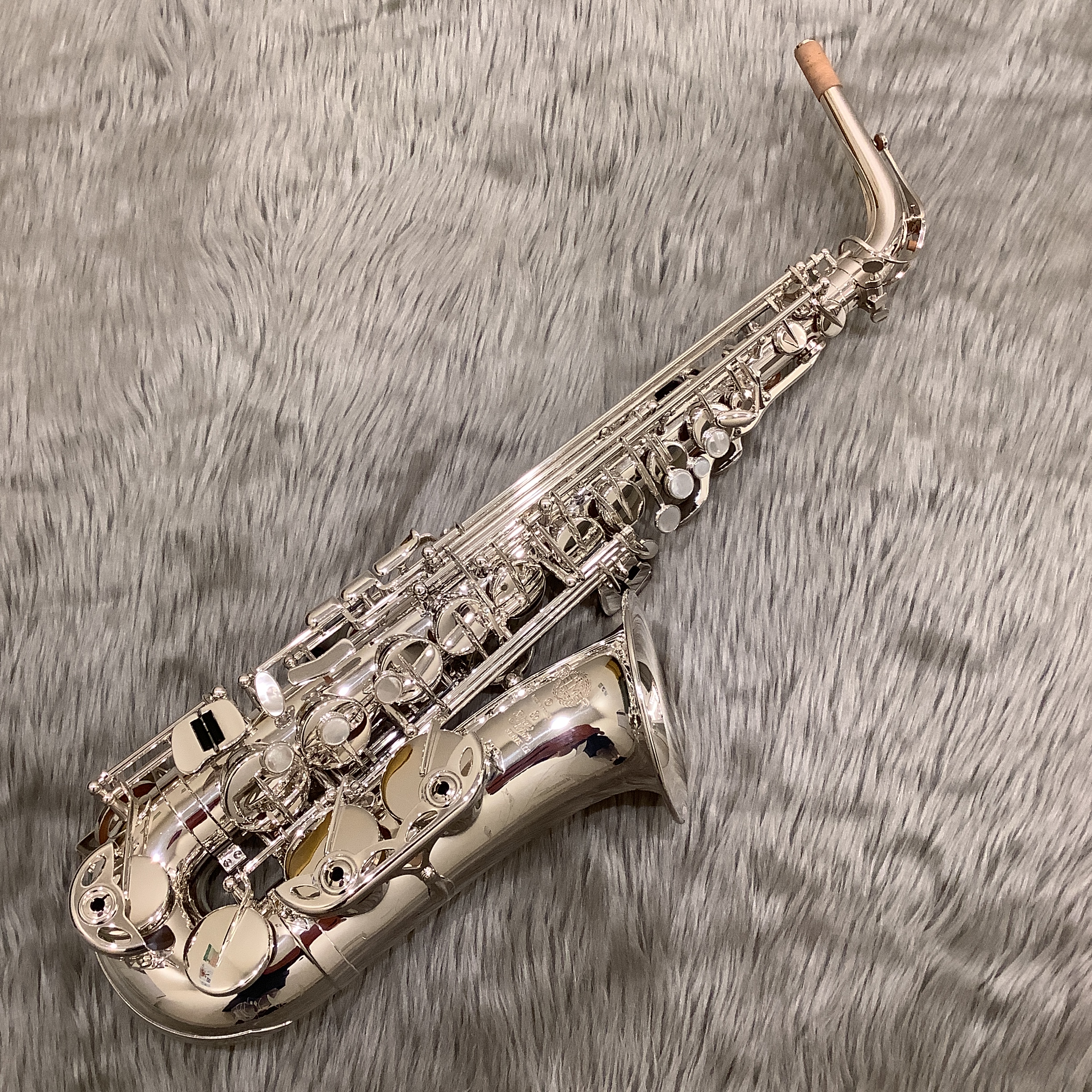 *大人気シリーズ2の銀メッキモデルが今なら即納可能です！ **H.Selmer（セルマー）シリーズ2 アルトサックス |*型名|*定価（税込）|*販売価格（税込）|*管楽器PLAZA]]（通販）サイト| |SA802JubileeAS/SP|￥809,600|[!￥688,160!]|[https: […]