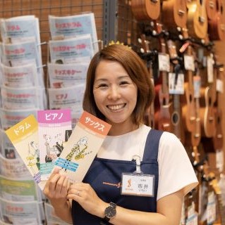 弦楽器上級アドバイザー<br />
市井晴子
