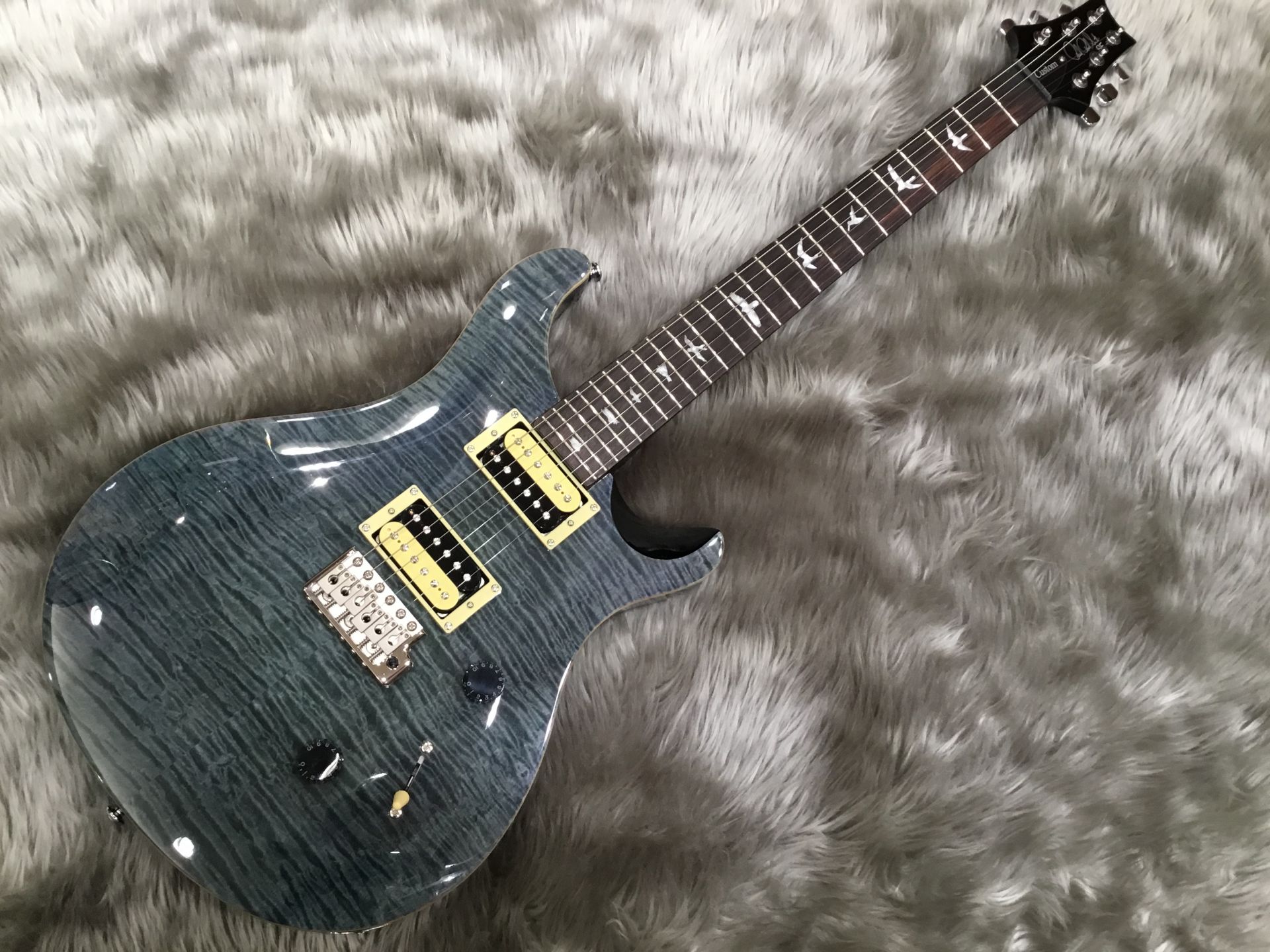 *PRSのSE CUSTOM24 N入荷しました！ |*ブランド|Paul Reed Smith| |*型番|SE Custom 24 N| |*商品の状態|新品| |*販売価格|[!￥81,620(税込)!]| |*カラー|ホイールブルー(WB)| |*付属品|ギグケース、保証書| 店頭で実際にお […]