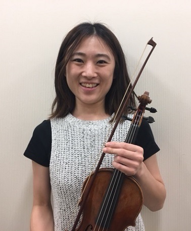 CONTENTS講師プロフィールコース概要体験申込み・お問い合わせはこちら講師プロフィール 内田　梓（うちだ　あずさ）　担当：土曜日 東京音楽大学器楽専攻卒業。ヴァイオリンを海野 義雄、景山 誠治の各氏に師事。在学中より、子供～大人まで幅広い年齢の方々にレッスン指導をしながら、学校や福祉施設など、様 […]