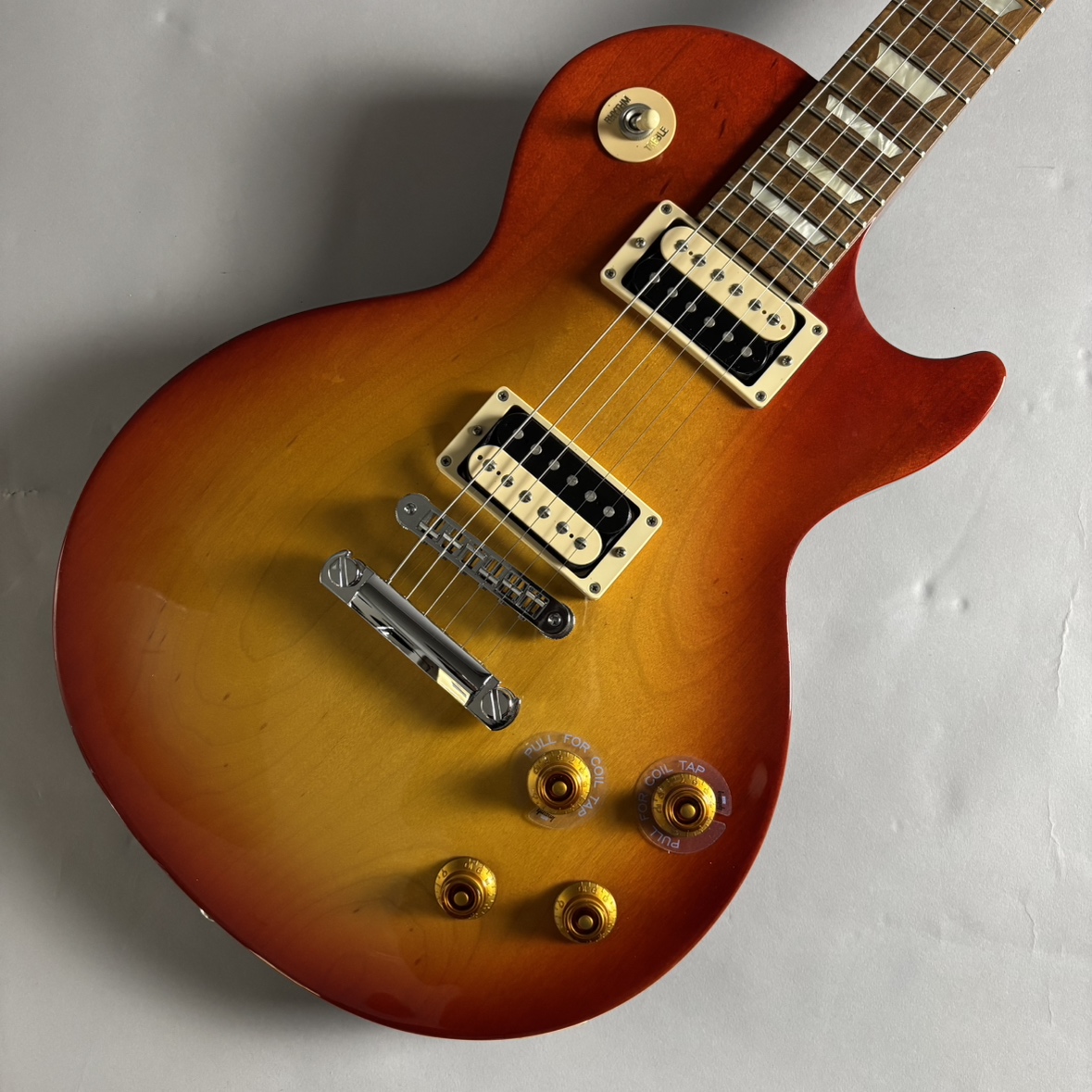 GibsonLes Paul Studio