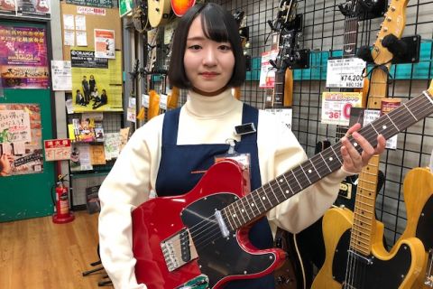 スタッフ写真 アクセサリー 中野
