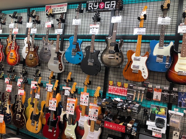 エレキギター、ベースの事なら当店にお任せ！イオンモール秋田店へGO!