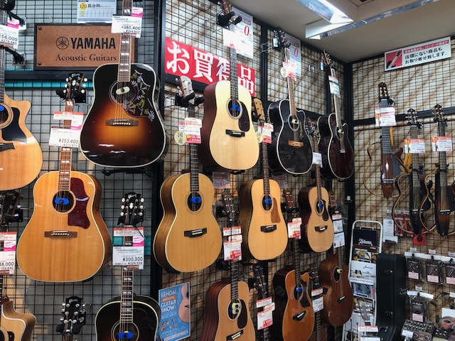 1本限り！お買い得なアコギ集めました！憧れのメーカーで楽しもう！