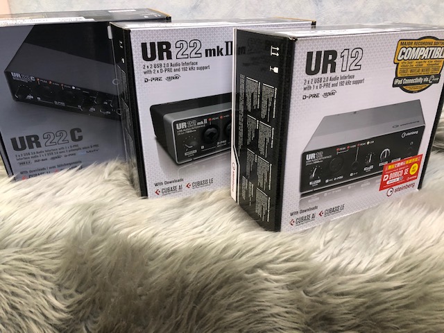【DTM】steinberg オーディオインターフェイス　アカデミック版。わずかに在庫あります！