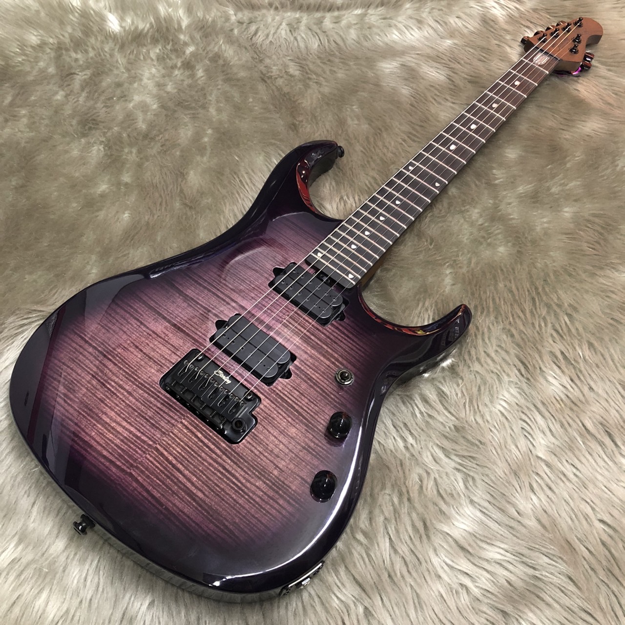 STERLING by Musicman / JP150 入荷しました！