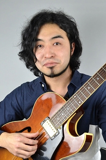 エレキギター/アコースティックギター/キッズギター小野 "リカルド" 輪太郎