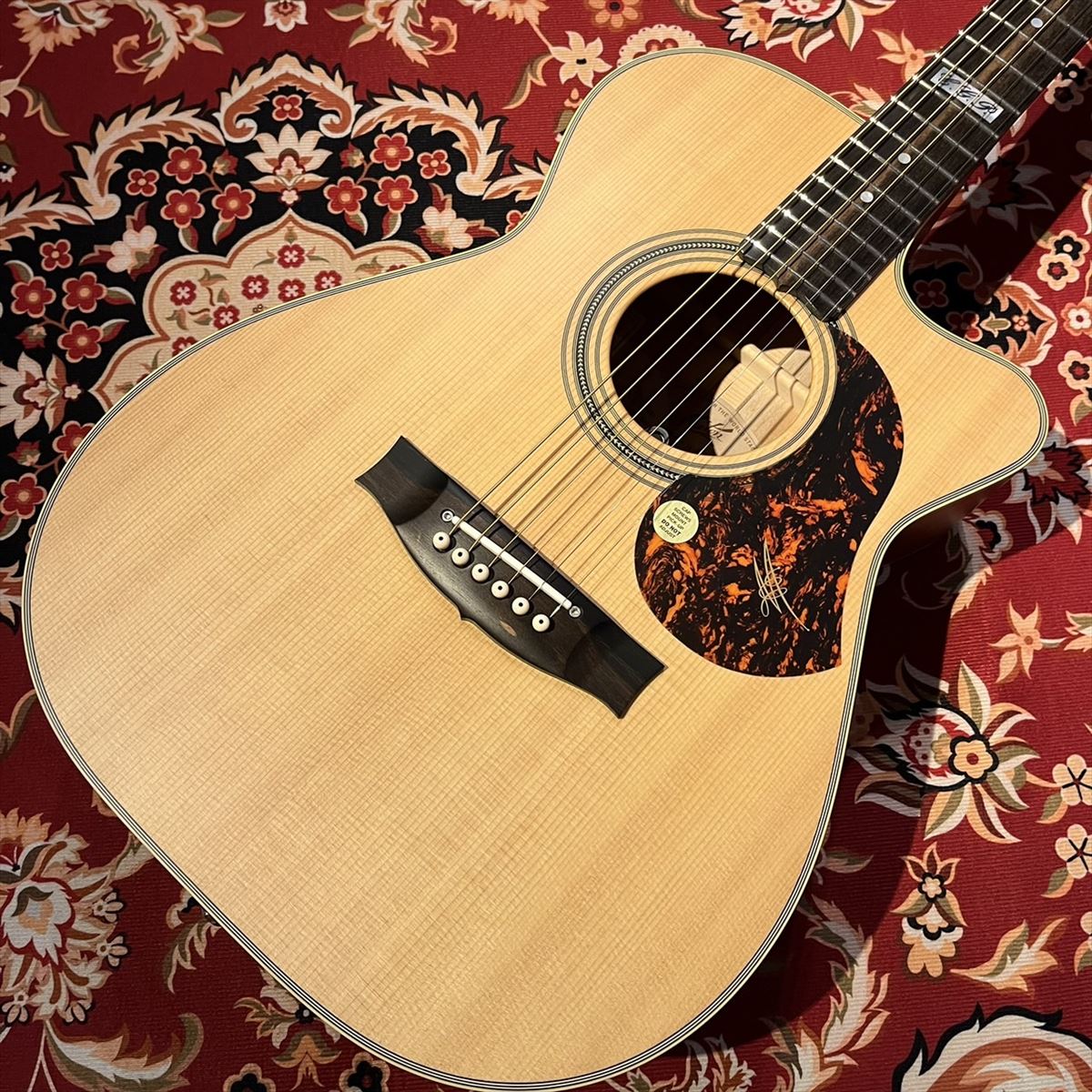 オーストラリア代表ブランド「Maton Guitars」の人気機種が入荷しました! 中々入荷しないMaton Guitarsですが、この度イオンモール秋田店に2機種のMaton Guitarsが入荷しました! Maton EBG808CTE Maton SRS808C